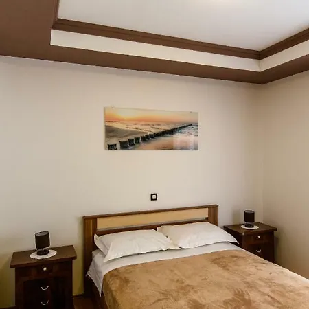 B-2you Apartment *
